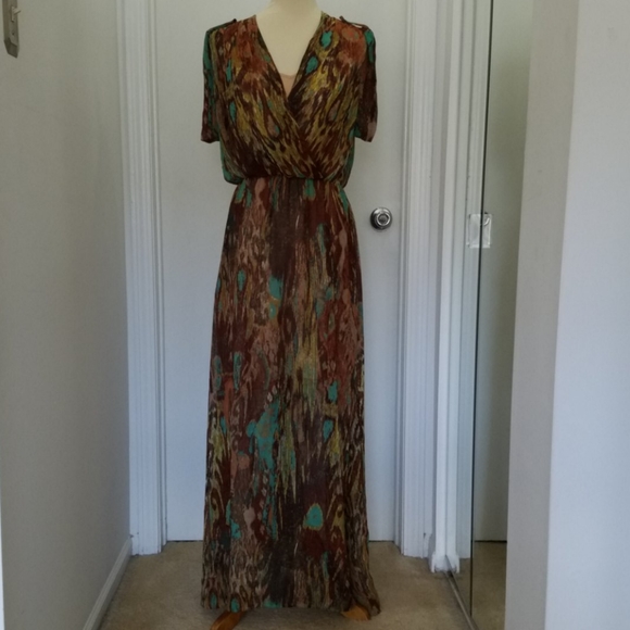 Donna Morgan Dresses & Skirts - Donna Morgan size 10 Capsleeve Maxi Dress